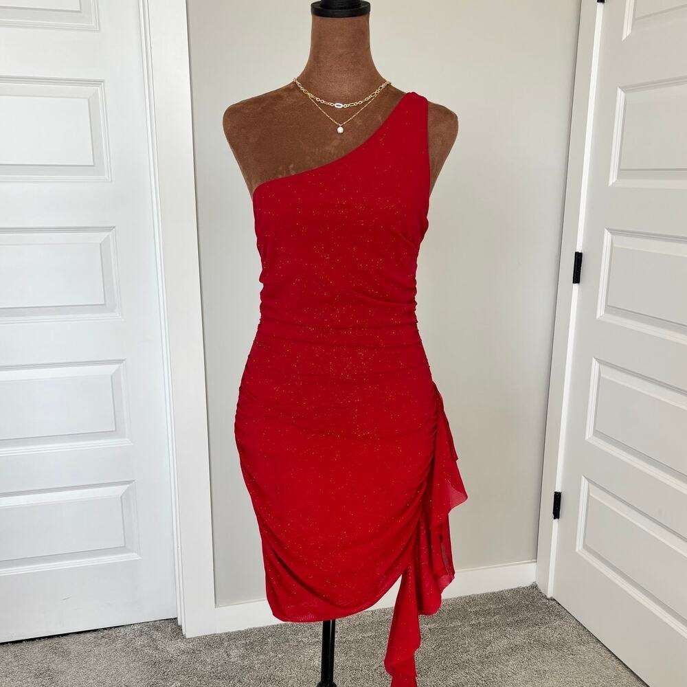 Privy Red One Shoulder Dress M Y2K Romantic Shimmer Homecoming Sorority Rush‎